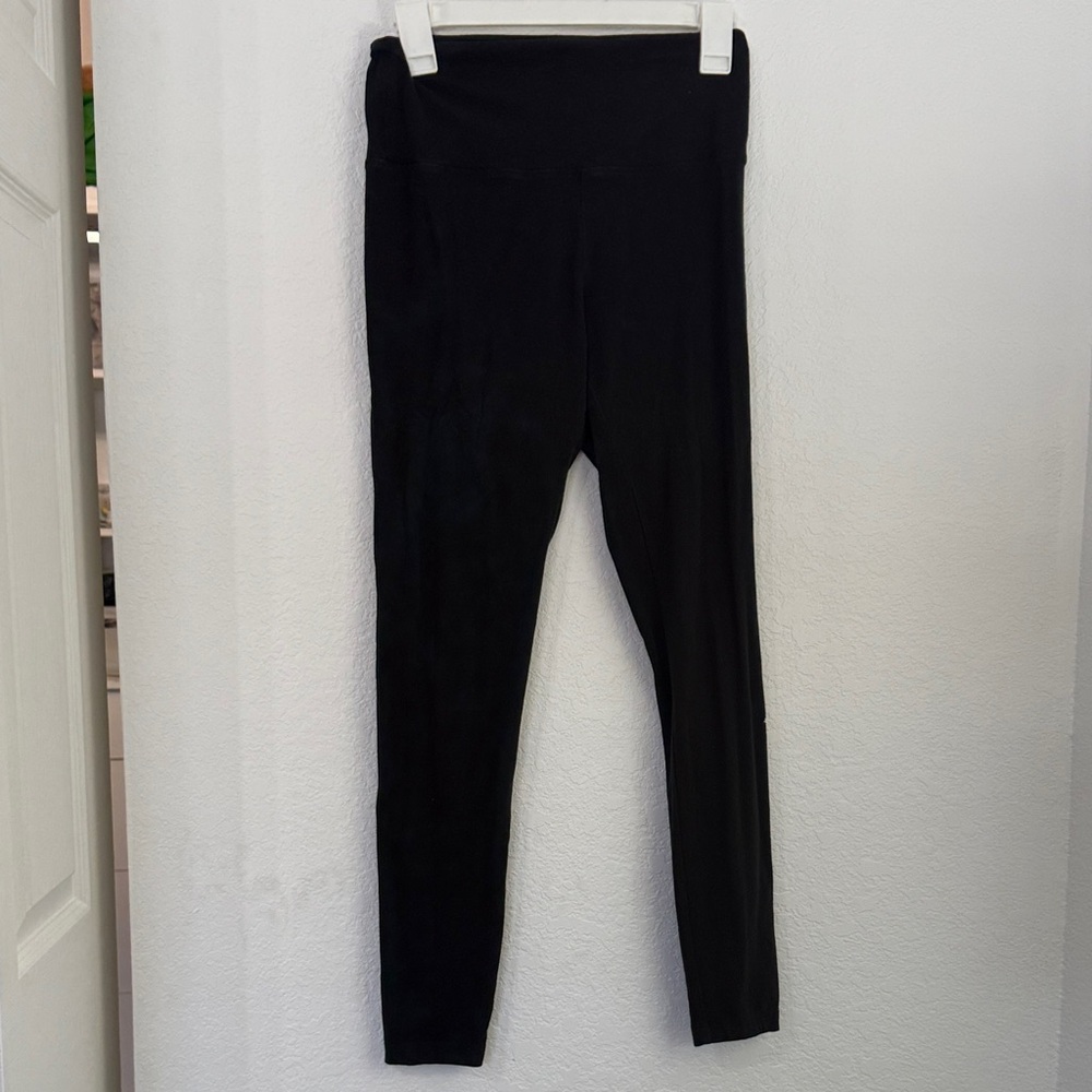 PINK Victoria's Secret Black Leggings